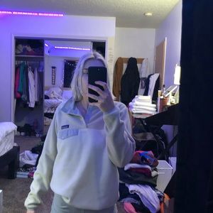 white Patagonia synchilla